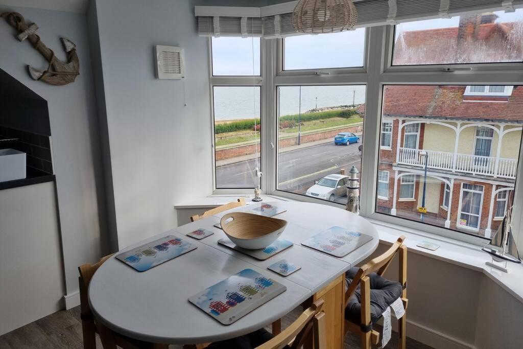 2 Bedroom Seafront