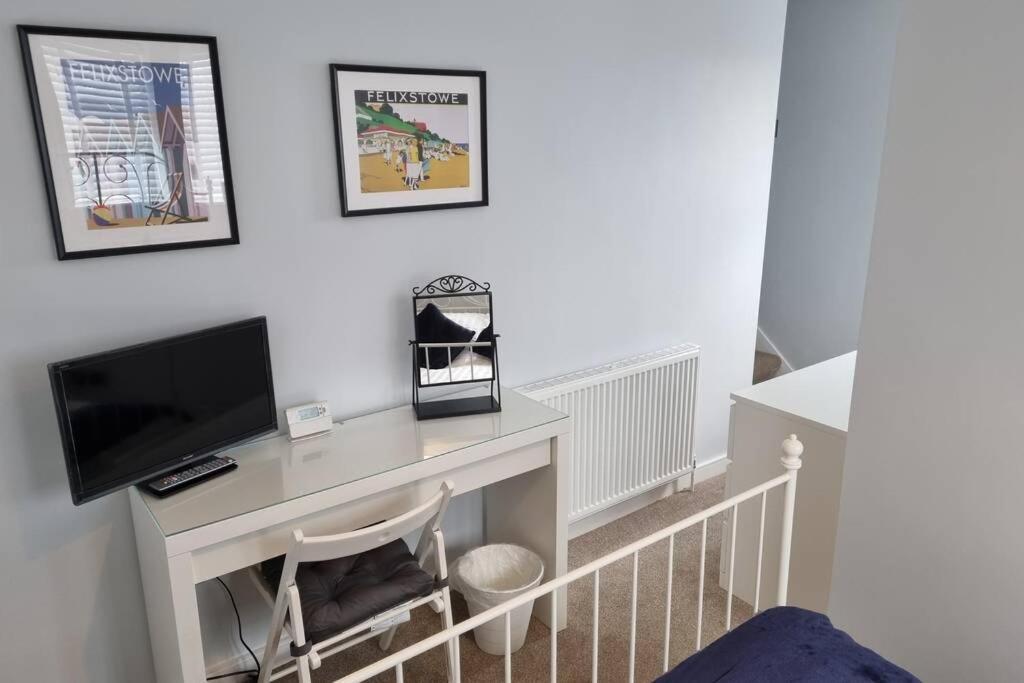 2 Bedroom Seafront