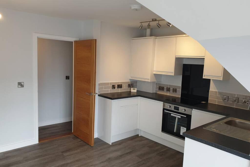 2 Bedroom Seafront Apartment Felixstowe